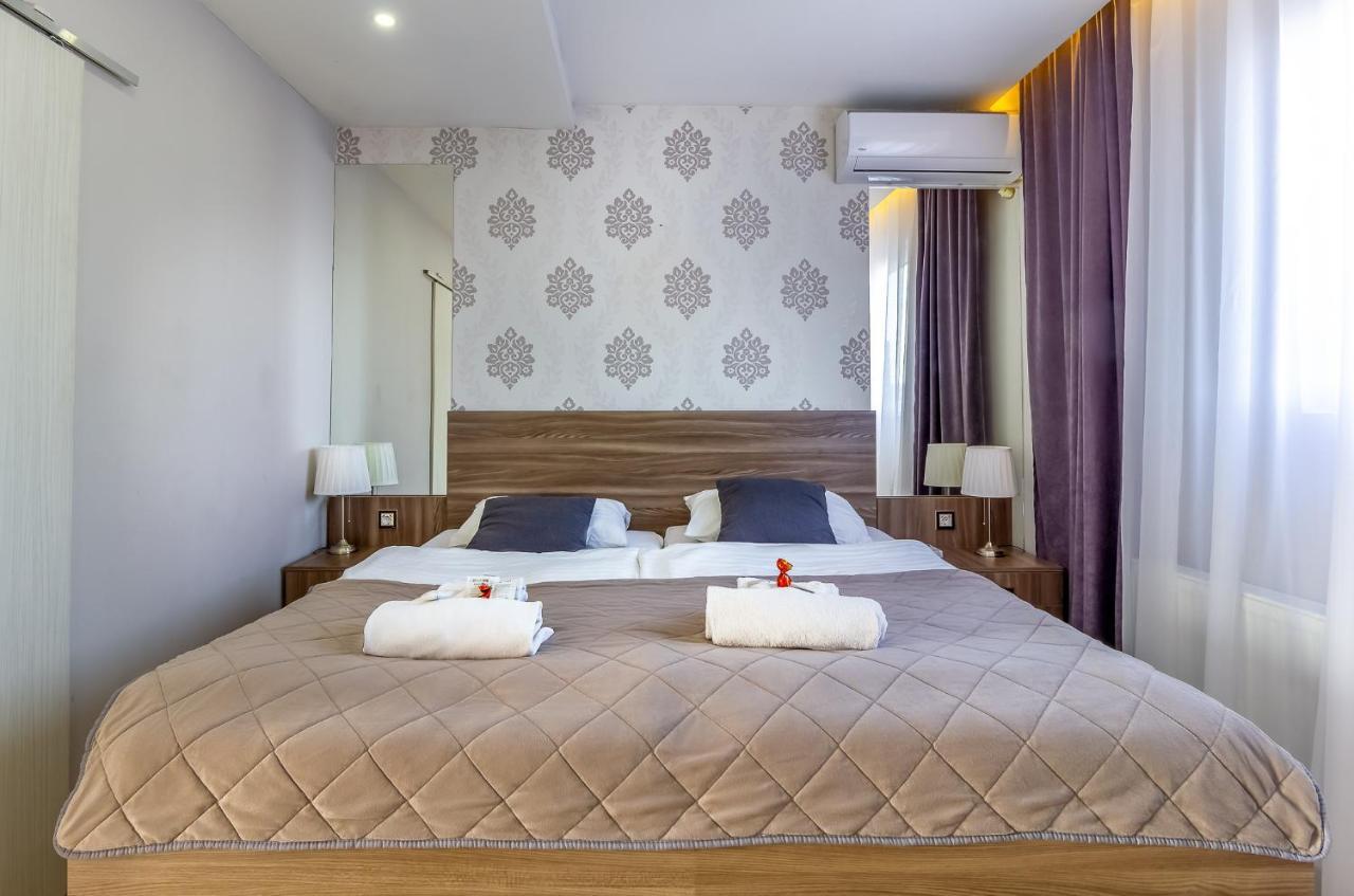 Plaza La - Night And Spa Sremska Mitrovica Ngoại thất bức ảnh