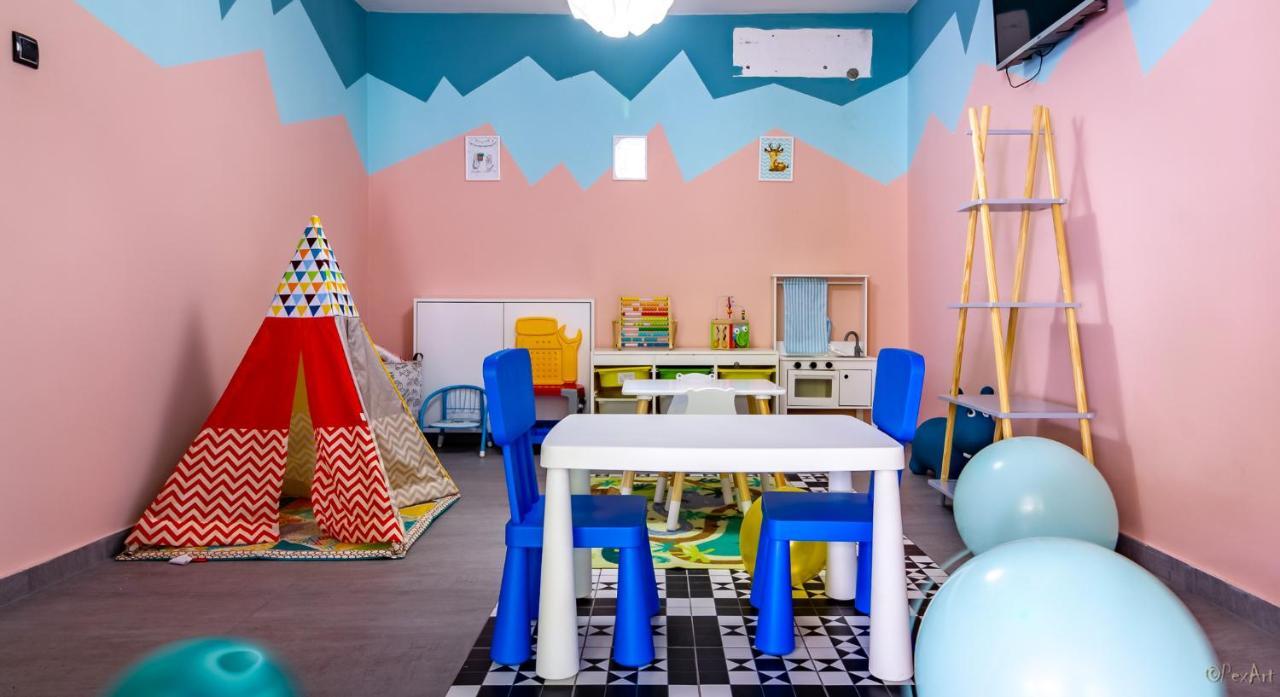 Plaza La - Night And Spa Sremska Mitrovica Ngoại thất bức ảnh