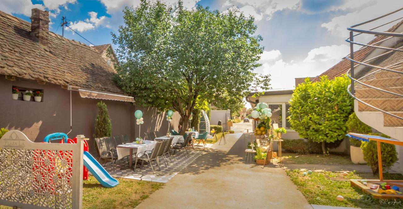 Plaza La - Night And Spa Sremska Mitrovica Ngoại thất bức ảnh