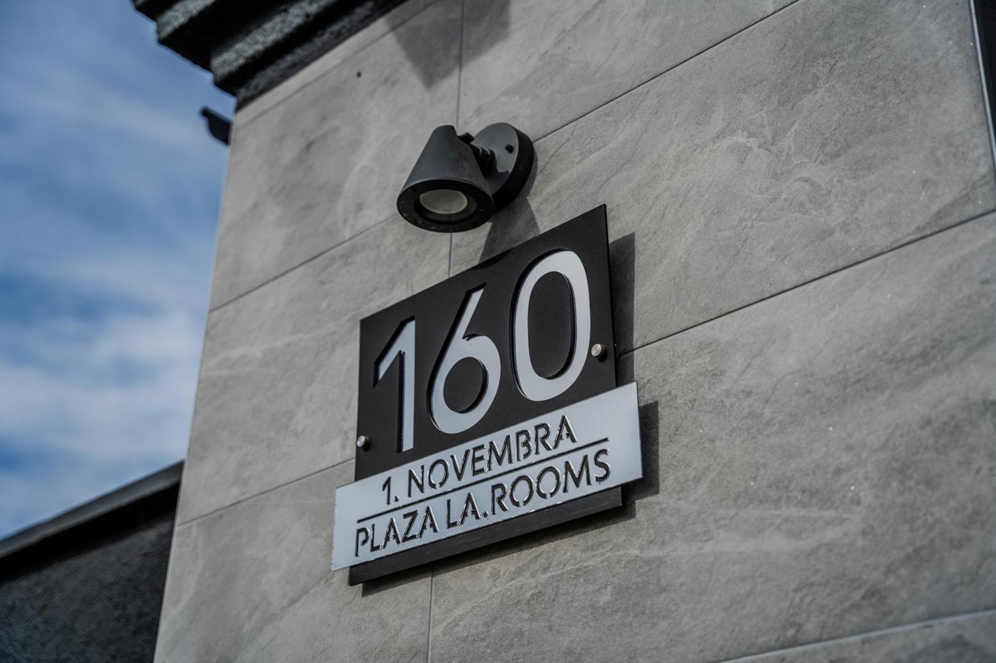 Plaza La - Night And Spa Sremska Mitrovica Ngoại thất bức ảnh