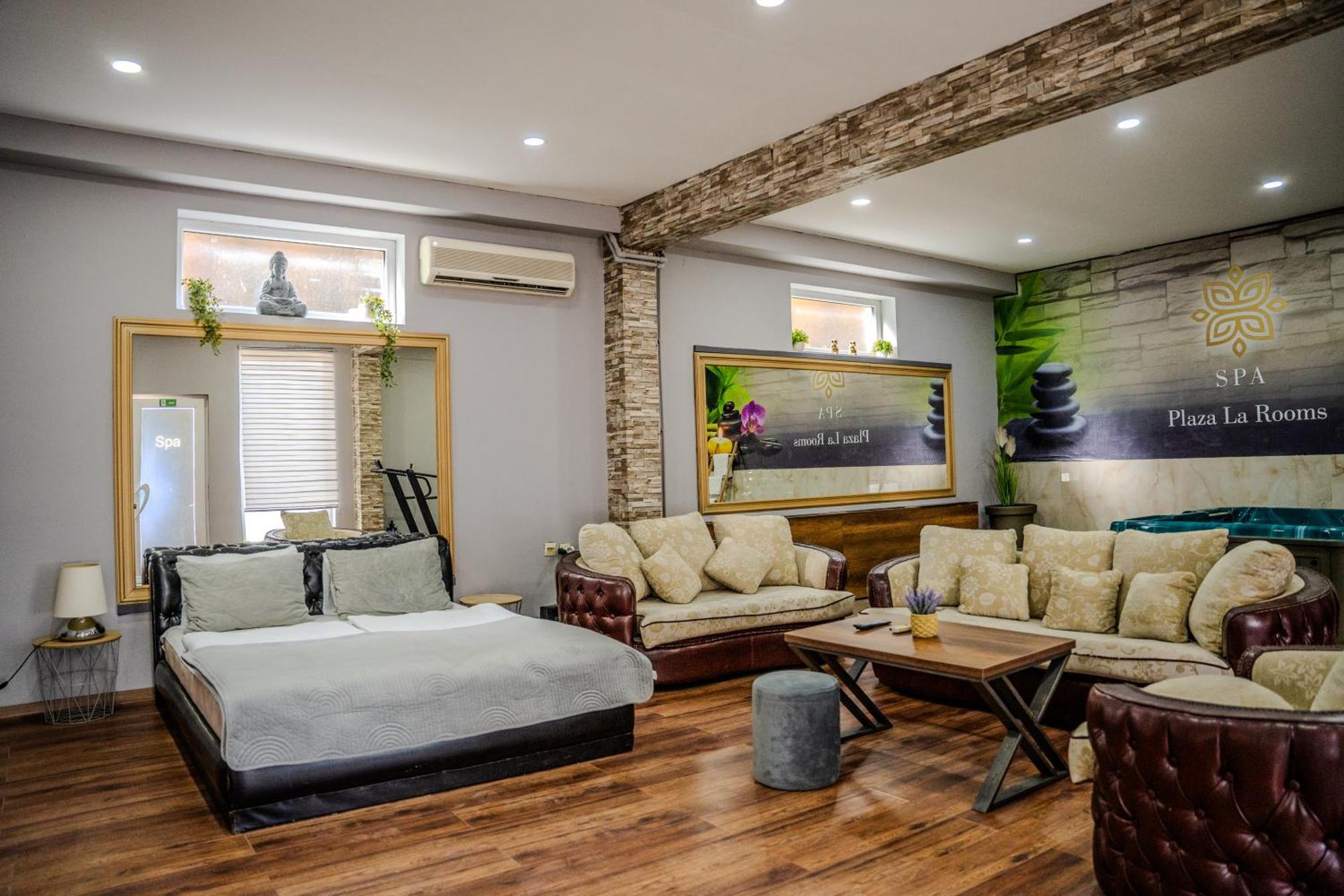 Plaza La - Night And Spa Sremska Mitrovica Ngoại thất bức ảnh